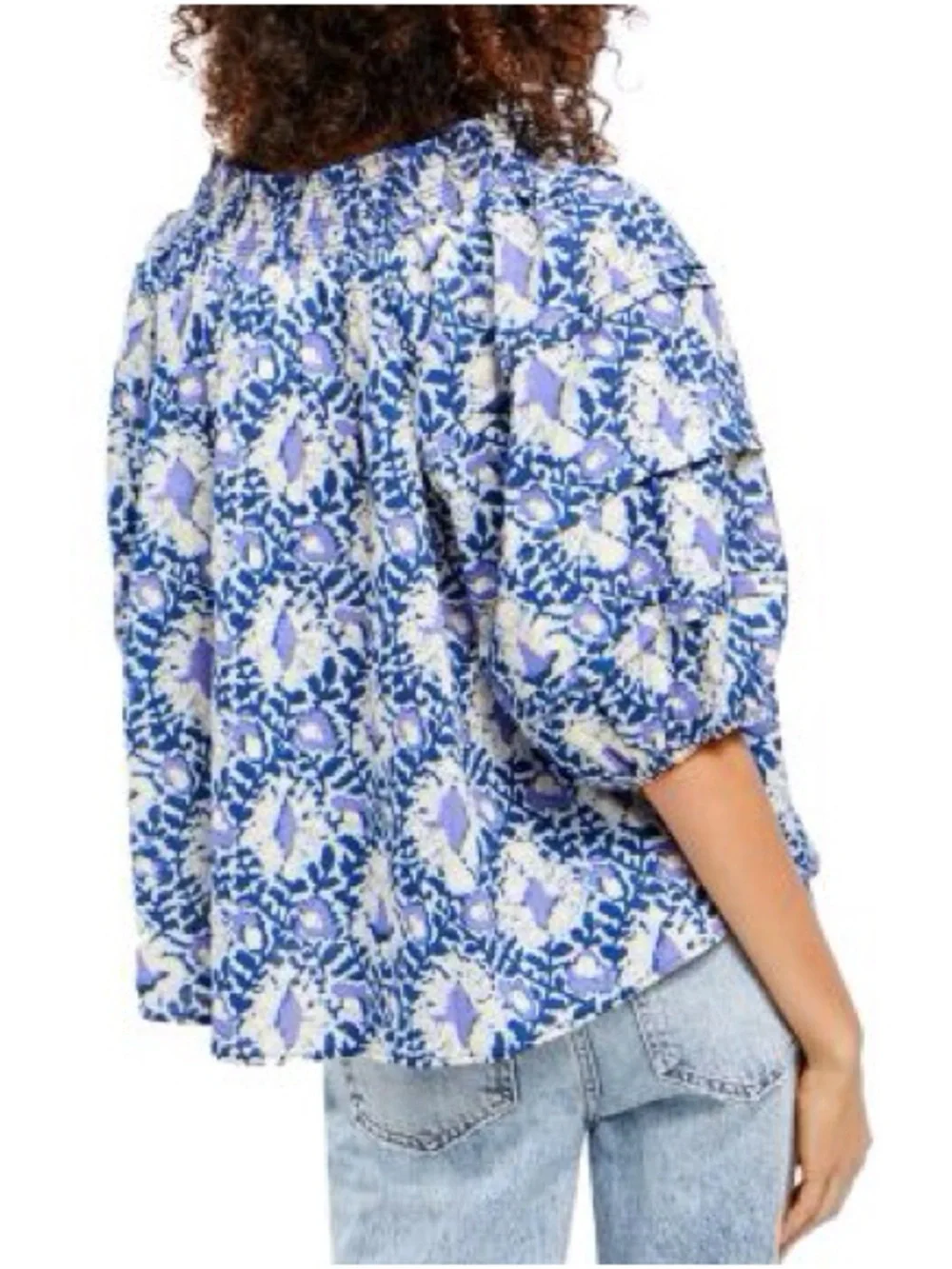 Free Peo­ple Blue & Grey Floral Blouse Relaxed Flowy